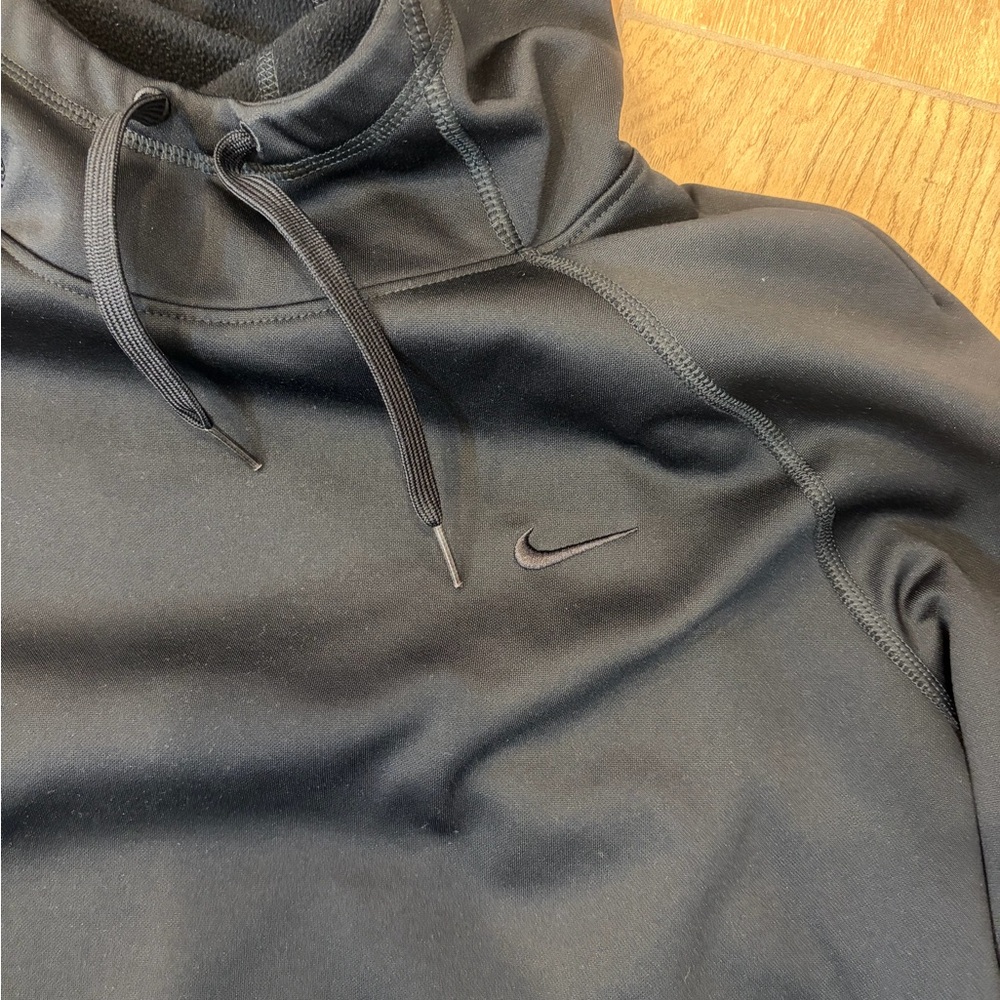 Nike Women’s Pullover Black Hoodie - Picture 3 of 4